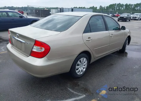 2004 Toyota Camry Le from USA, damaged, VIN 4T1BE32K44U839038